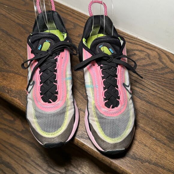 Women's Nike Air Max 2090 Lotus Pink Size 6 - Picture 2 of 8